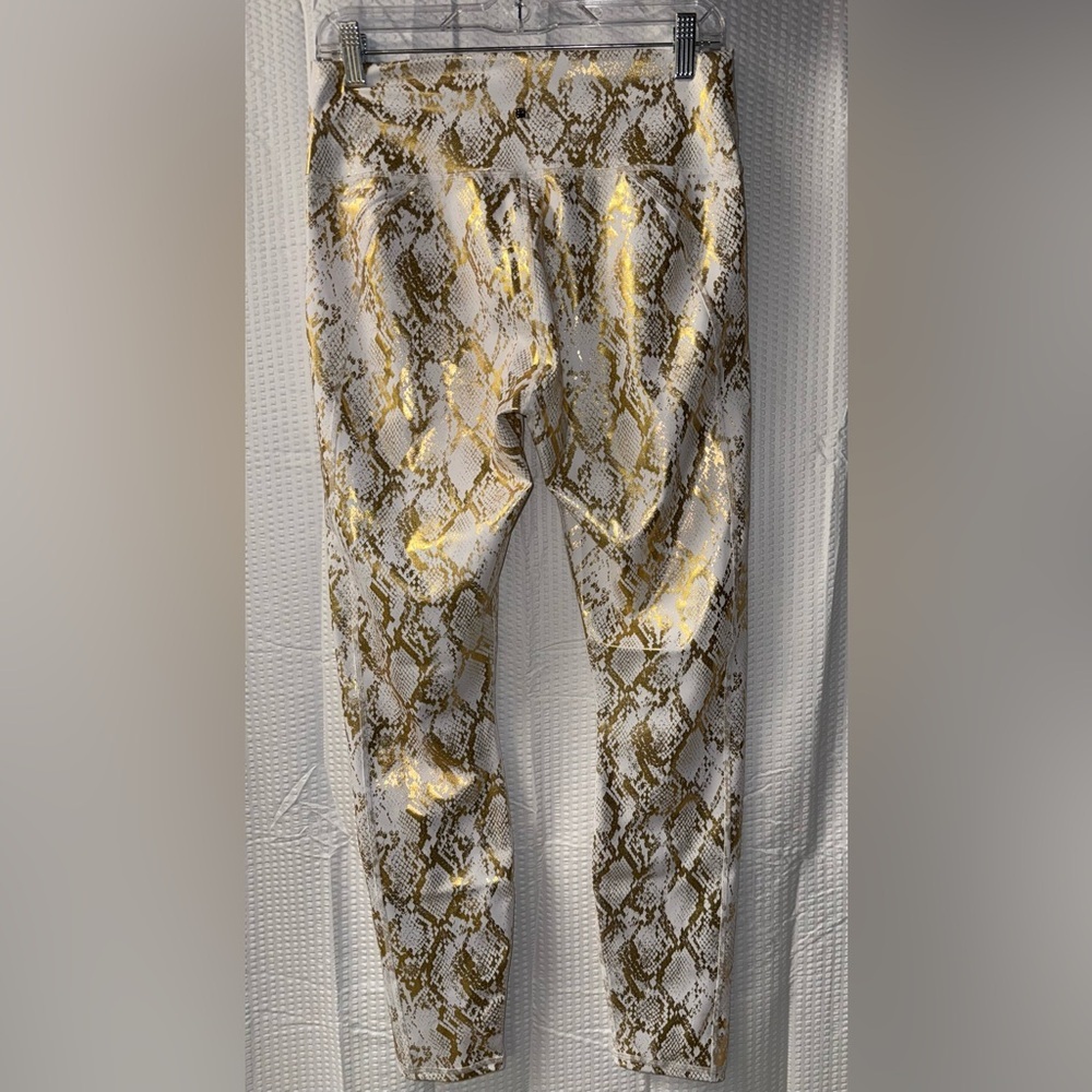NWT FABLETICS Define PowerHold High-Waisted Legging And Bra Size XL - Picture 10 of 12
